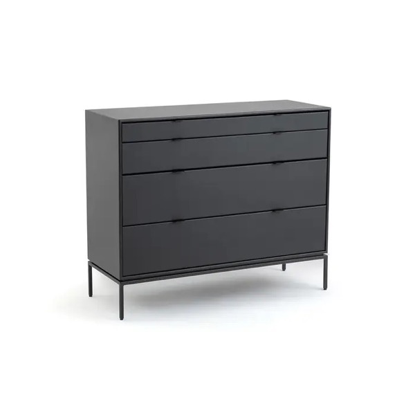 Meubles restaurés avec soin